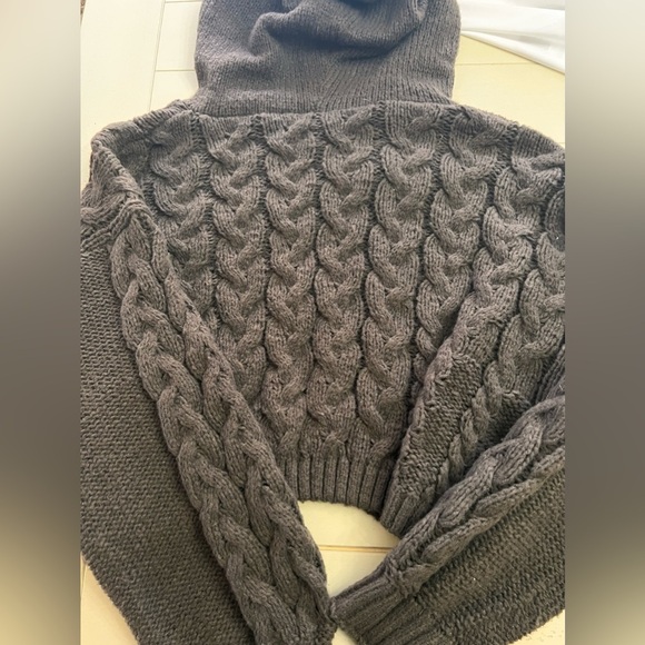 Nasty gal Deep brown knit hoodie size large - Picture 3 of 4